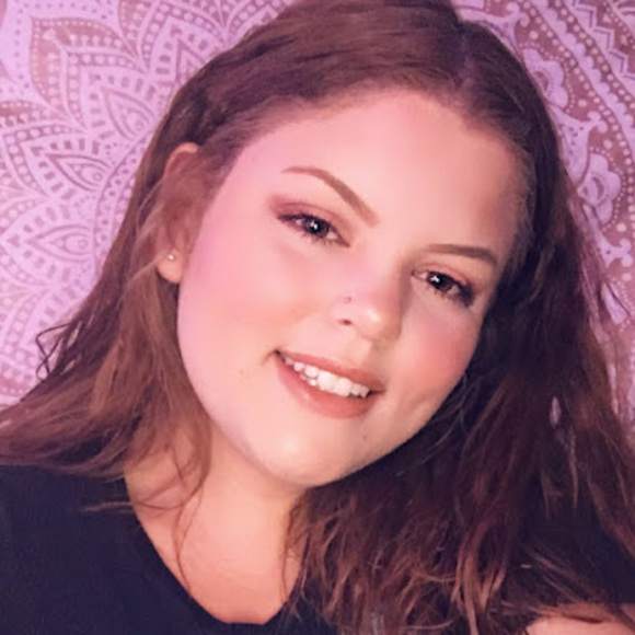 dezmarie7844
